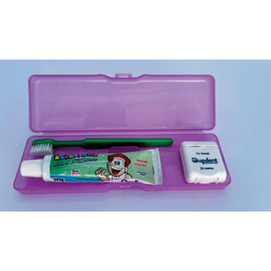 Kit de Higiene Bucal Infantil – Estojo com Escova, Gel Dental e Fio Dental Aprovados pela ABO