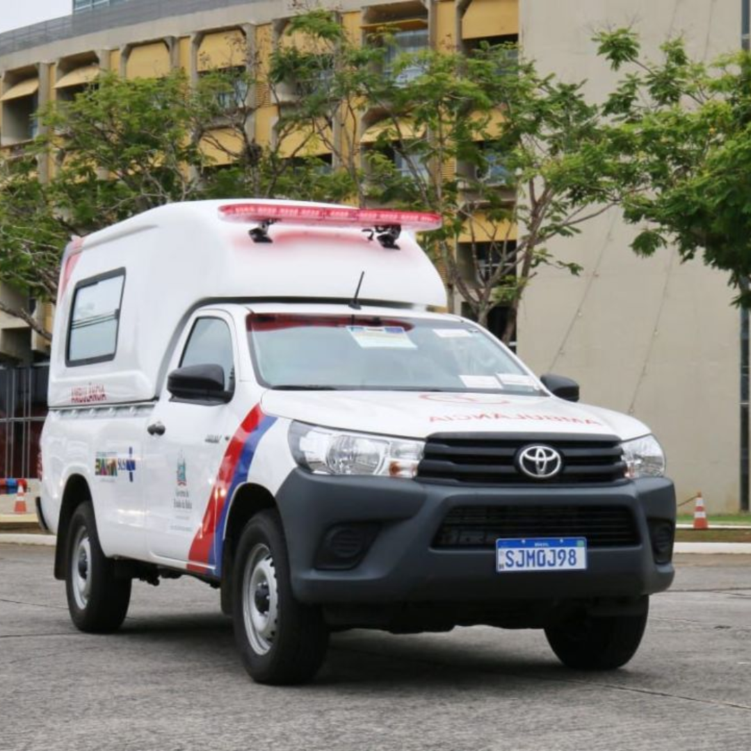 Toyota Hilux 4×4 – Ambulância Pickup Simples Remoção (Cabine Simples, 0 km)
